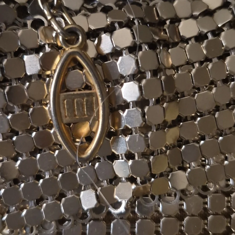 Vintage John Weitz Gold Metal Mesh Evening Chain Strap Bag